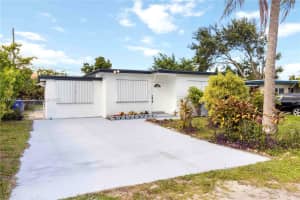 6237 SW 22nd St, Miramar, FL 33023 - MLS#A11845936