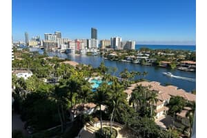 21050 Point Pl 1403, Aventura