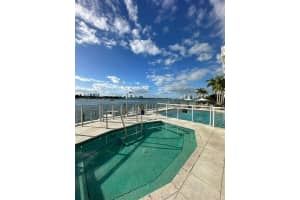 800 West Ave 510, Miami Beach