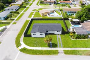 1240 Nw 172nd St Miami Gardens, FL 33169 - MLS#A11845998