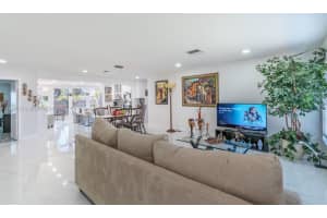 6613 W Westwood Blvd W Tamarac, FL 33321 - MLS#A11846027
