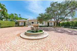 4539 Pine Tree Dr Miami Beach, FL 33140 - MLS#A11846029