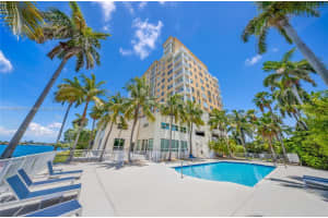 North Bay Village, FL 33141, Sold 10/03/25