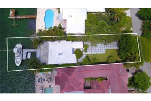 1560 Bay Dr Miami Beach, FL 33141 - MLS#A11846050