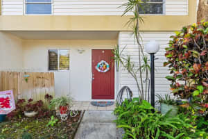3300 Atlanta St 15b Hollywood, FL 33021 - MLS#A11846079