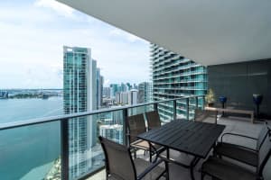 650 Ne 32nd St 4206, Miami