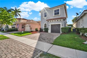 1081 NE 40th Rd, Homestead, FL 33033 - MLS#A11846090