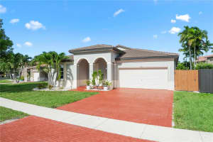 2103 Ne 39th Ter Homestead, FL 33033 - MLS#A11846132
