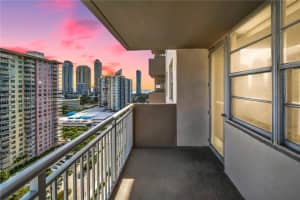 250 174th St 1709 Sunny Isles Beach, FL 33160 - MLS#A11846198
