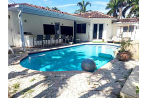 1116 N 13th Ct, Hollywood, FL 33019 - MLS#A11846259