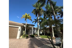 1446 Victoria Isle Dr Weston, FL 33327 - MLS#A11846295