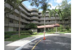 900 Colony Point Cir 106, Pembroke Pines