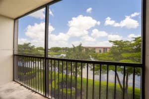 13700 SW 11th St 309A, Pembroke Pines, FL 33027 - MLS#A11846346