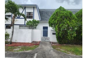 6744 Sw 40th St Davie, FL 33314 - MLS#A11846357