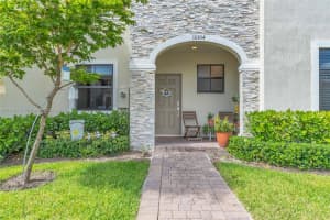 10104 Sw 228th Ter Miami, FL 33190 - MLS#A11846361