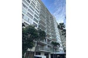 1408 Brickell Bay Dr 706, Miami