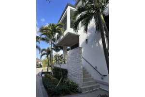 8231 NW 48th St, Doral, FL 33166 - MLS#A11846364