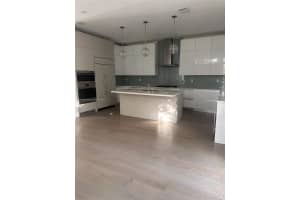 8231 NW 48th St, Doral, FL 33166 - MLS#A11846364