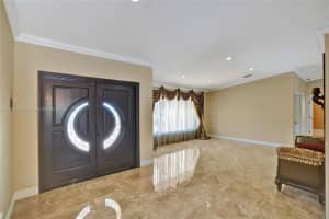 7135 N Augusta Dr, Hialeah, FL 33015, Sold 09/04/25