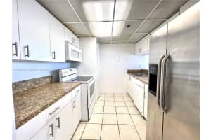 7601 E Treasure Dr 1124, North Bay Village, FL 33141 - MLS#A11846422