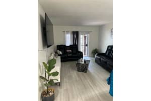 10851 Sw 2nd St K105, Sweetwater