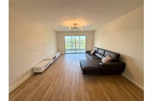 4301 Martinique Cir E4 Coconut Creek, FL 33066 - MLS#A11846447