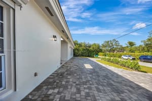 6841 Sw 71st Ave Miami, FL 33143 - MLS#A11846463