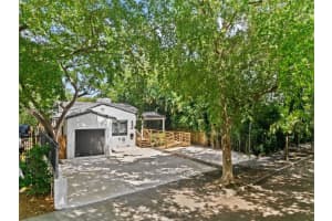 5981 Ne 6th Ave, Miami