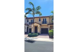 6959 Long Pine Cir 6959 Coconut Creek, FL 33073 - MLS#A11846487