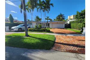 2055 Arch Creek Dr, North Miami