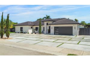 17242 SW 284th St, Homestead, FL 33030 - MLS#A11846503