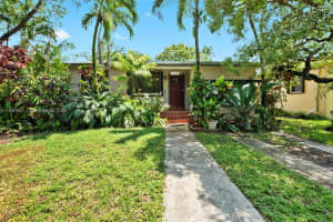 156 Glendale Dr, Miami Springs, FL 33166 - MLS#A11846554