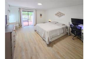 20466 Ne 34th Ct 1, Aventura