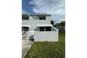 483 Nw 19th St 362, Miami