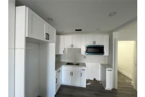 1800 NW 3rd St, Miami, FL 33125, Sold 08/25/25