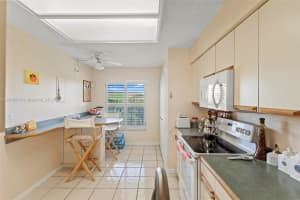4570 Nw 18th Ave 606 Deerfield Beach, FL 33064 - MLS#A11846610