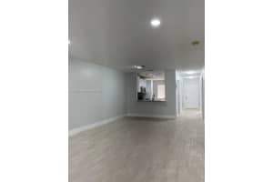 447 Lakeview Drive 5, Weston, FL 33326 - MLS#A11846612