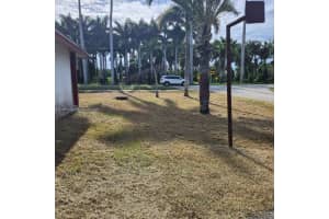 3250 Bacom Point Rd, Pahokee, FL 33476 - MLS#A11846615
