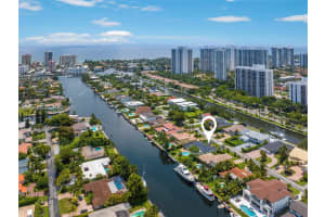 430 Holiday Drive Hallandale Beach, FL 33009 - MLS#A11846635