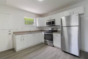 1021 W 33rd St Riviera Beach, FL 33404 - MLS#A11846677