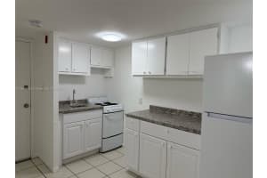 750 Ne 195th St 128 Miami, FL 33179 - Off Market