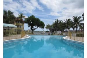 1530 Ne 191st St 145, Miami