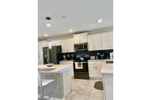 3111 Paradox Circle 104, Kissimmee
