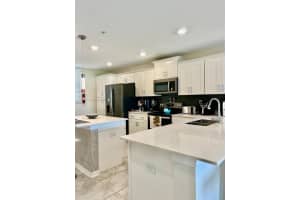 3111 Paradox Circle 104 Kissimmee, FL 34746 - MLS#A11846785