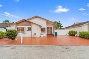 9737 Sw 7th St Miami, FL 33174 - MLS#A11846787