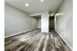 808 Nw 7th Ter 2 Hallandale Beach, FL 33009 - MLS#A11846788