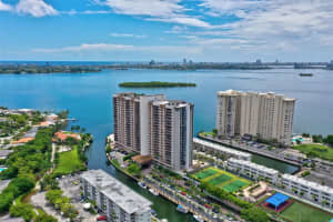 1800 NE 114th St 2310, Miami, FL 33181 - MLS#A11846800