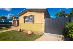 2649 Bahama Dr Miramar, FL 33023 - MLS#A11846801