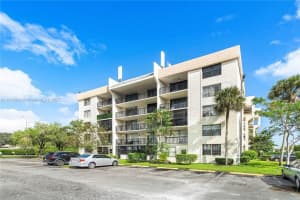 6195 Rock Island Rd 413, Tamarac