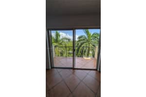2600 Ne 135th St 4e-a North Miami, FL 33181 - MLS#A11846813